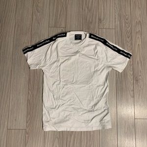 Abercrombie & Fitch t-shirt
